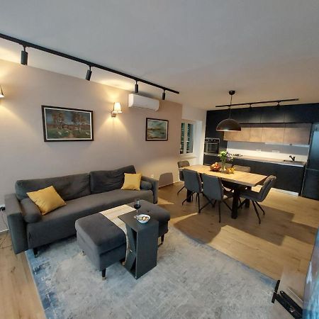 Anago Apartments ザダル エクステリア 写真