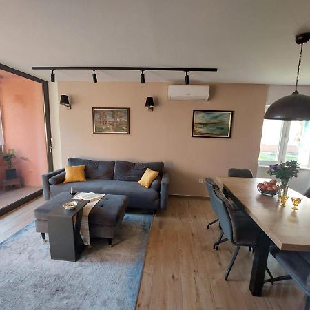Anago Apartments ザダル エクステリア 写真